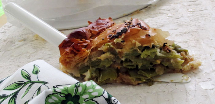 pita-fasolakia-feta topimage