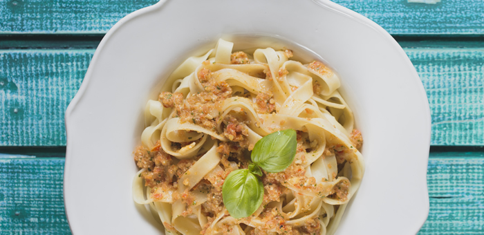 pesto tsili top