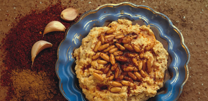 hummus top