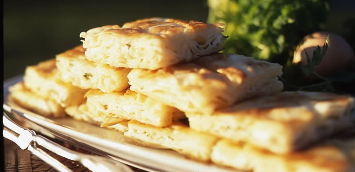 filloti tiropita top
