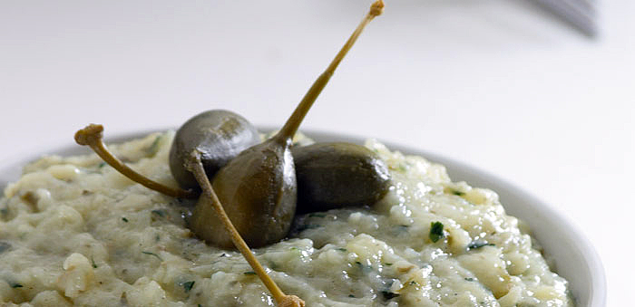 KAPAROSALATA large