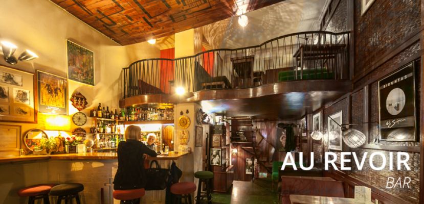 BAR "AU REVOIR": &Eta;... &zeta;&omega;&nu;&tau;&alpha;&nu;ή &iota;&sigma;&tau;&omicron;&rho;ί&alpha; &tau;&eta;&sigmaf; &nu;&upsilon;&chi;&tau;&epsilon;&rho;&iota;&nu;ή&sigmaf; &Alpha;&theta;ή&nu;&alpha;&sigmaf;!